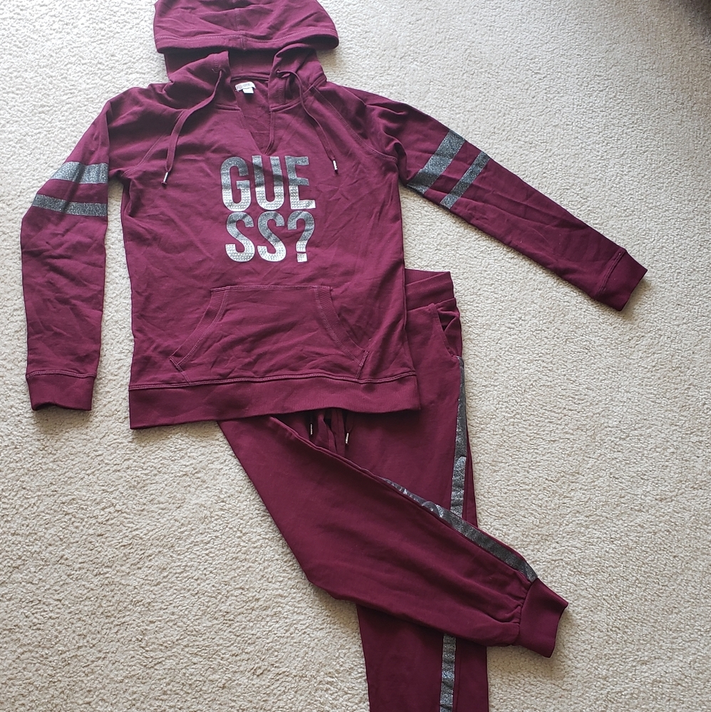 Guess Maroon Sweatshirt/Sweatpant Set